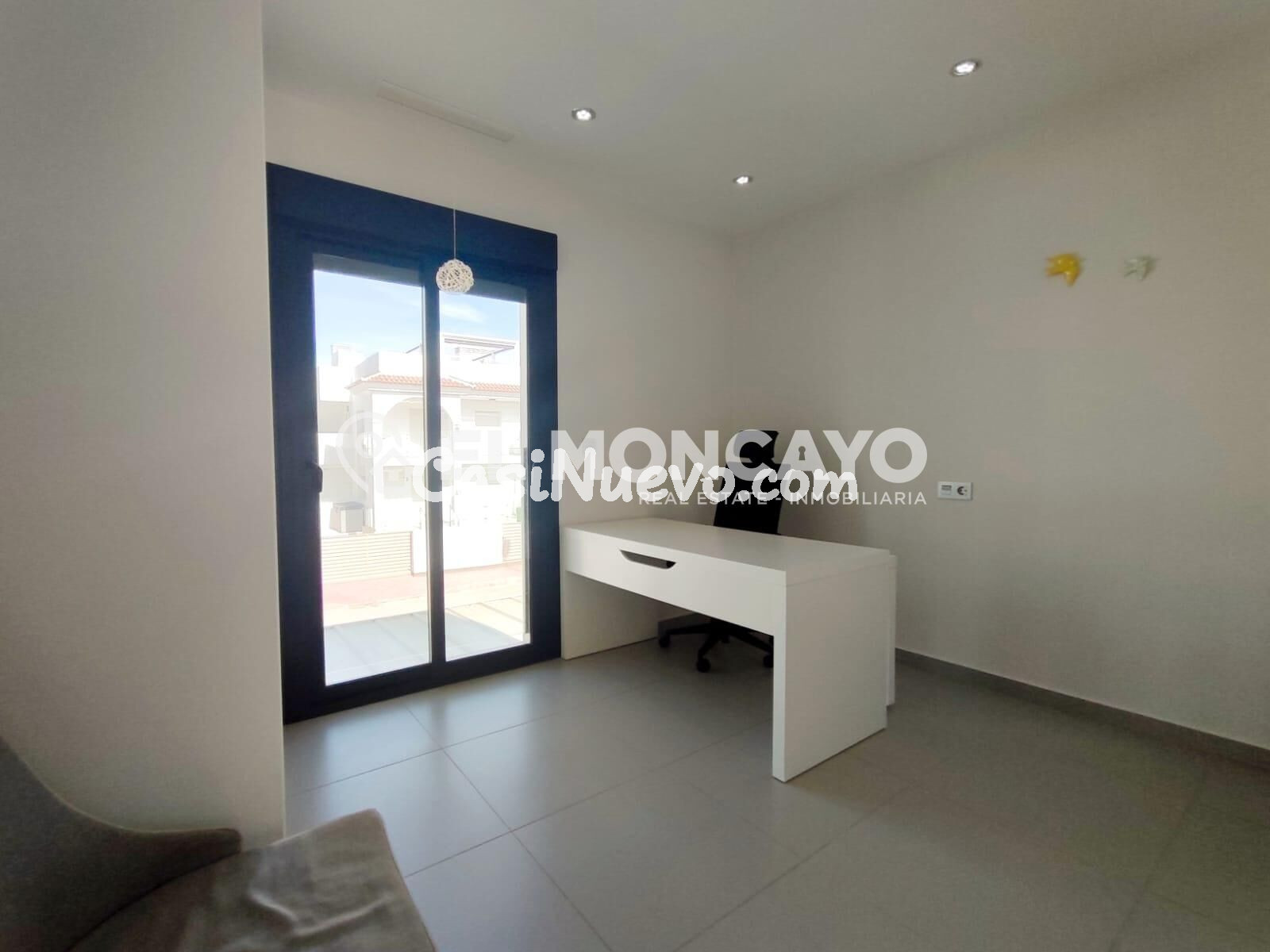 Fantástico chalet independiente con piscina y jardín en Ciud - foto 28