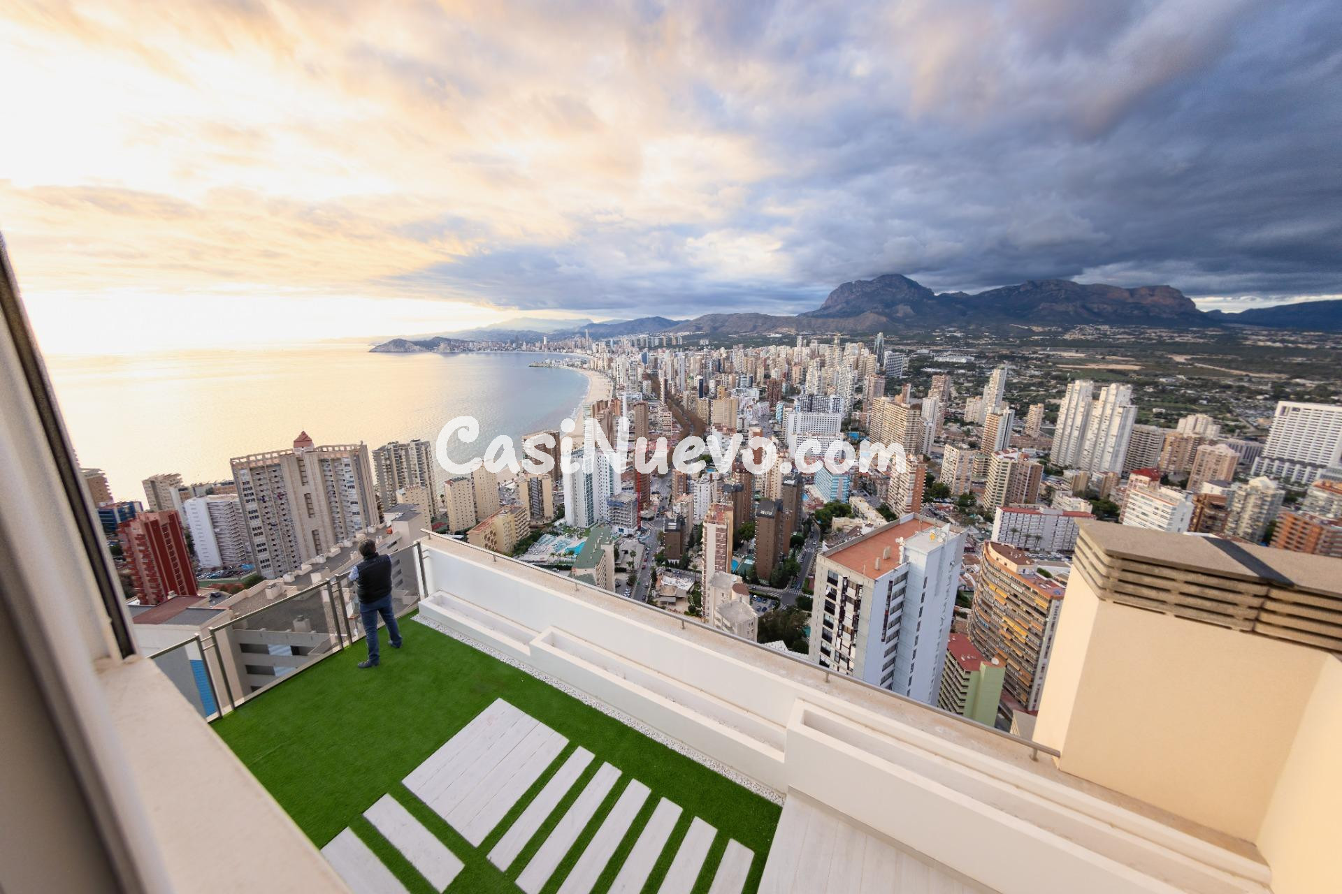 ✨ ÁTICO DÚPLEX DE ENSUEÑO CON 3 TERRAZAS Y VISTAS ESPECTACUL