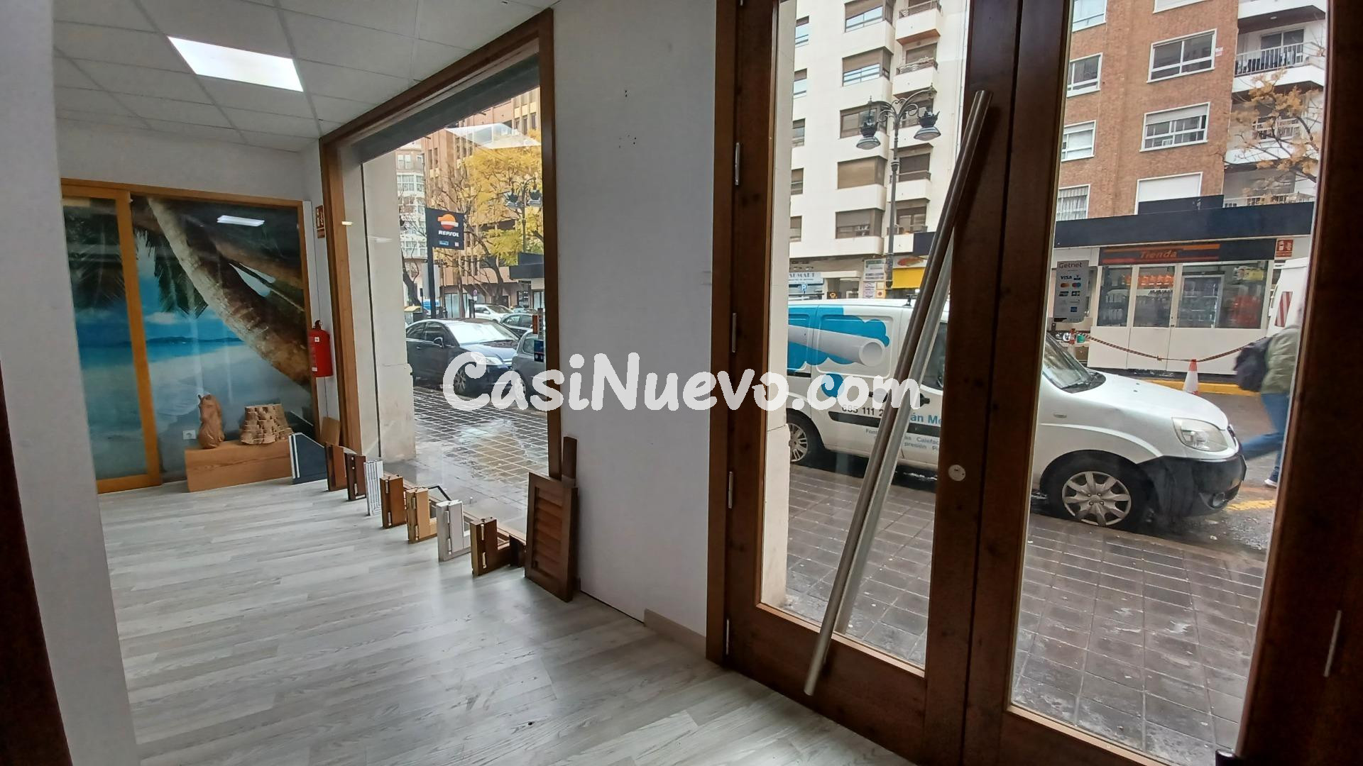 IMPRESIONANTE LOCAL JUNTO TORRES DE QUART - foto 3