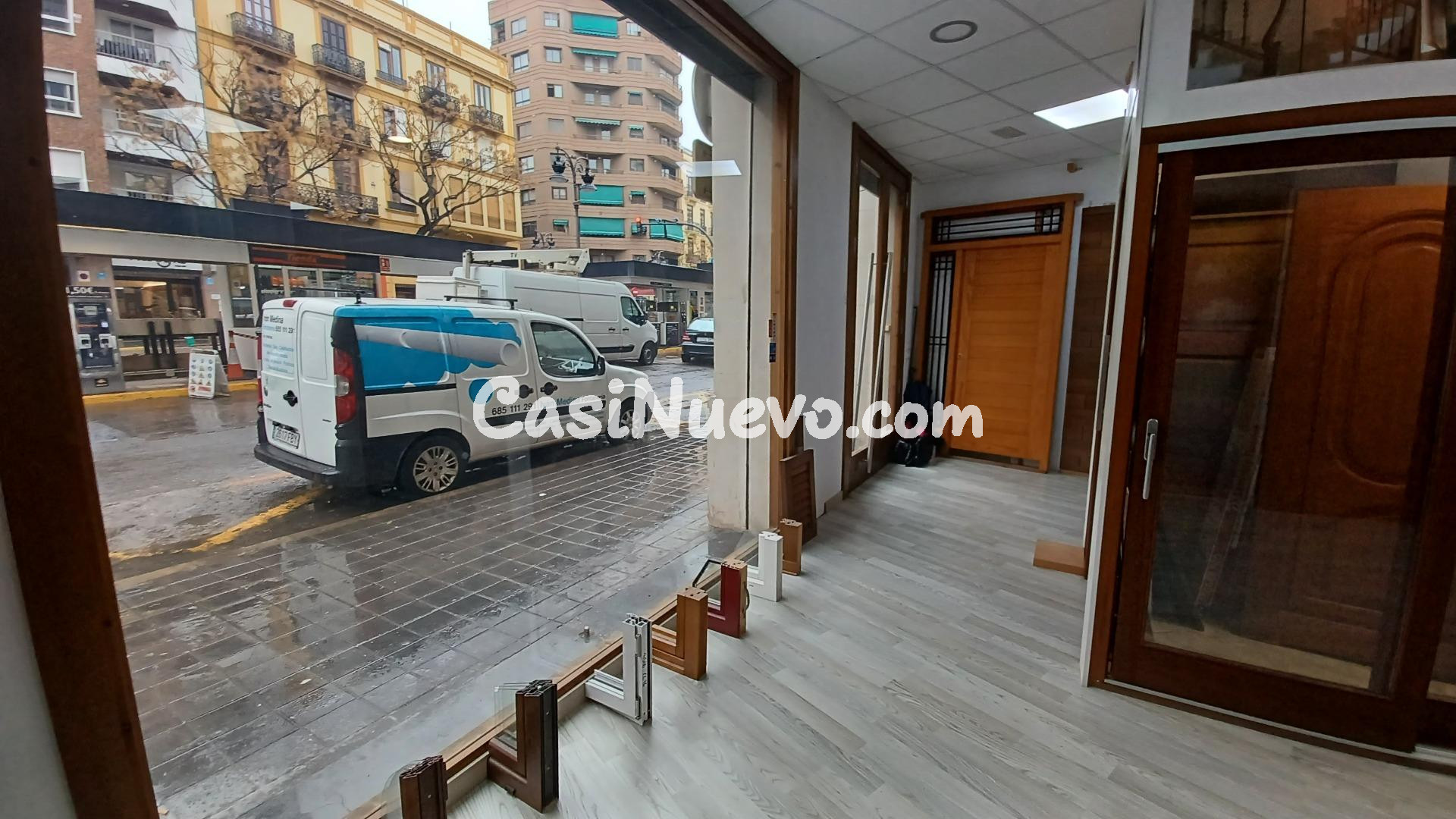 IMPRESIONANTE LOCAL JUNTO TORRES DE QUART - foto 4