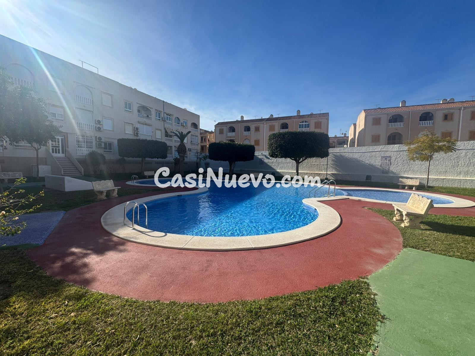 Apartamento a 250m de la playa y piscina comunitaria - foto 14