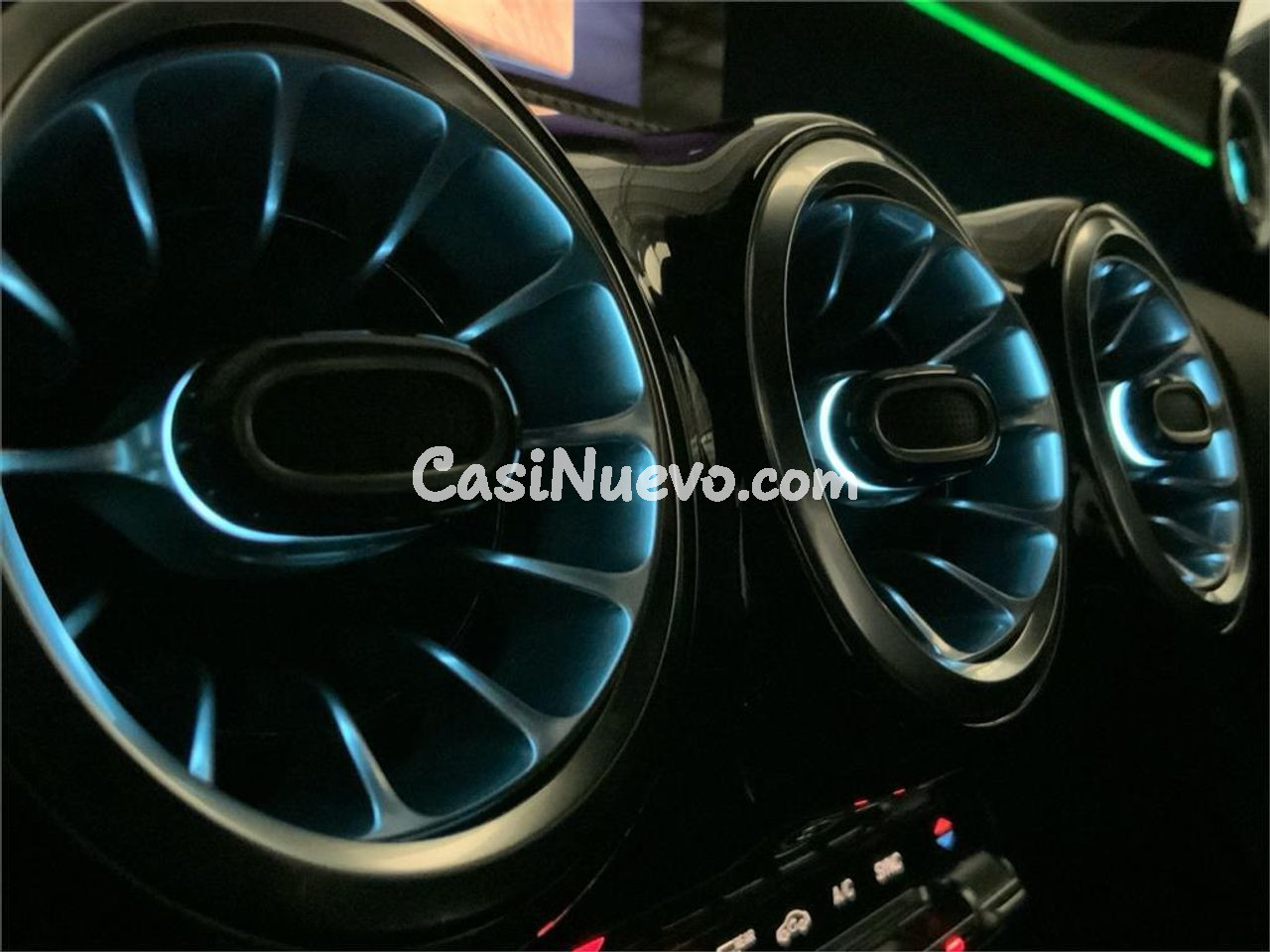 Mercedes CLA 200 - foto 24