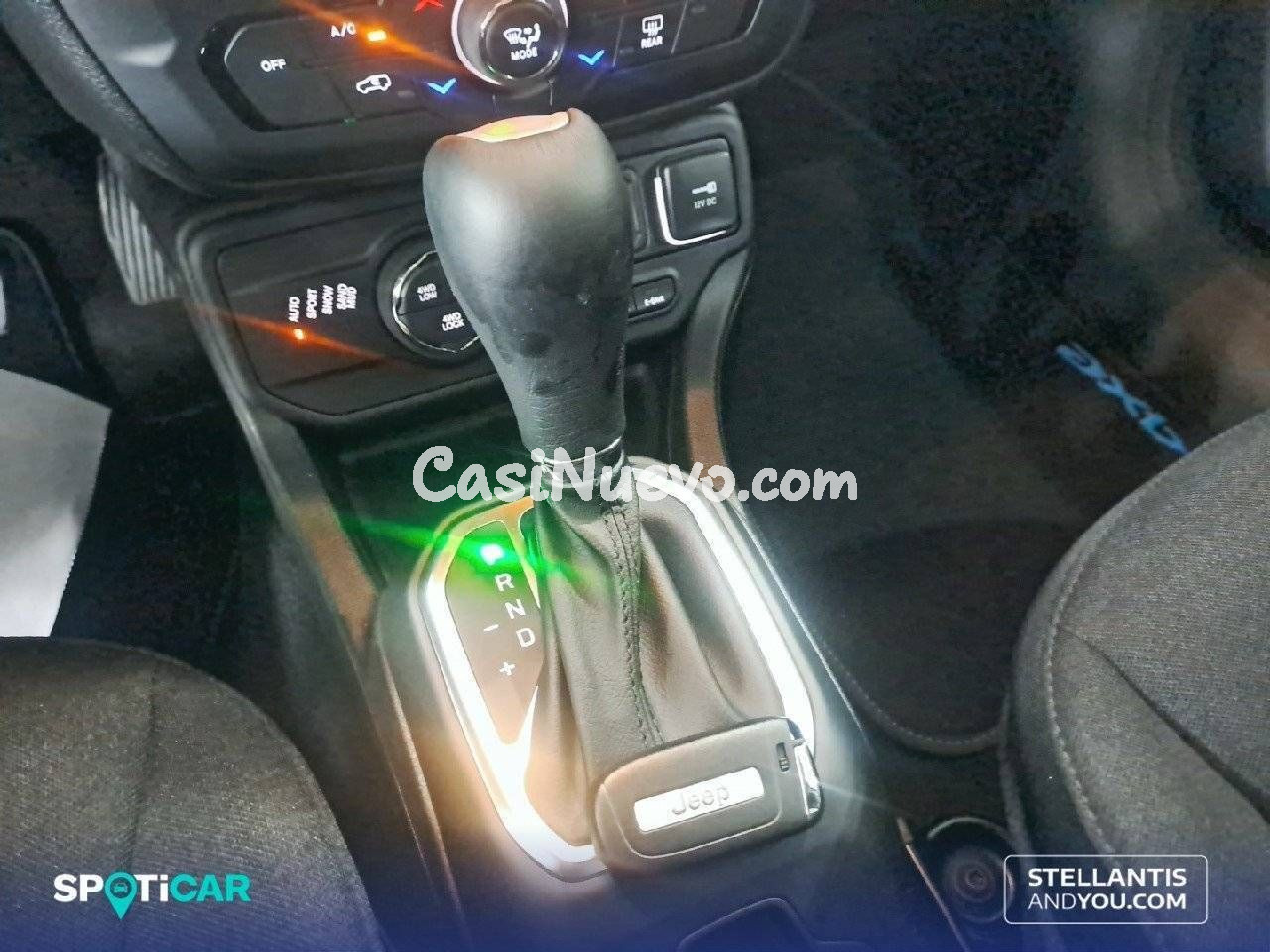 Jeep Renegade 4xe  1.3 PHEV 240hp AT EAWD North Star - foto 12