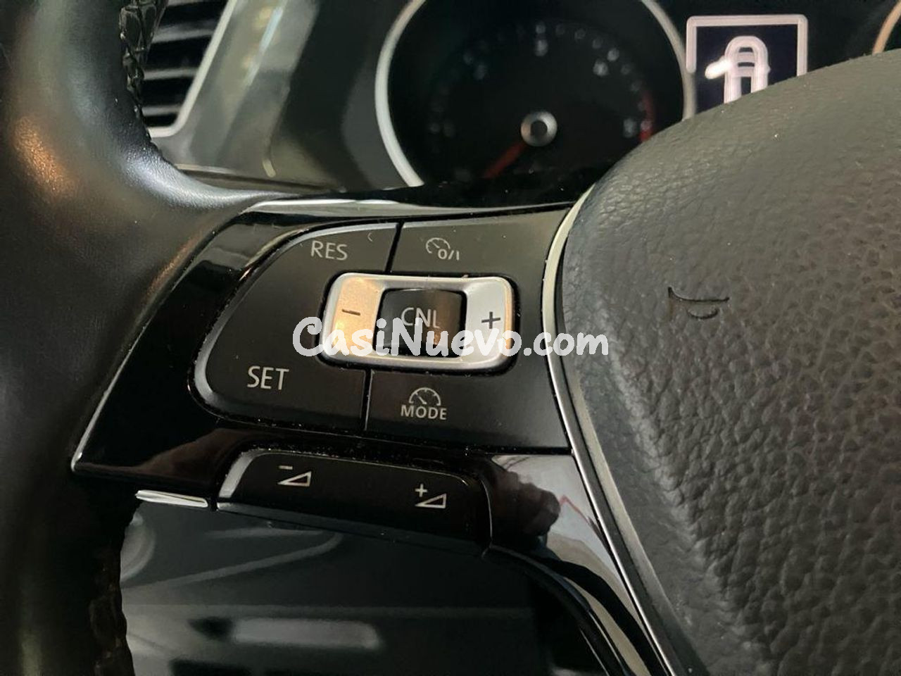 Volkswagen Tiguan Edition 2.0 TDI BMT 85 kW (115 CV) - foto 9