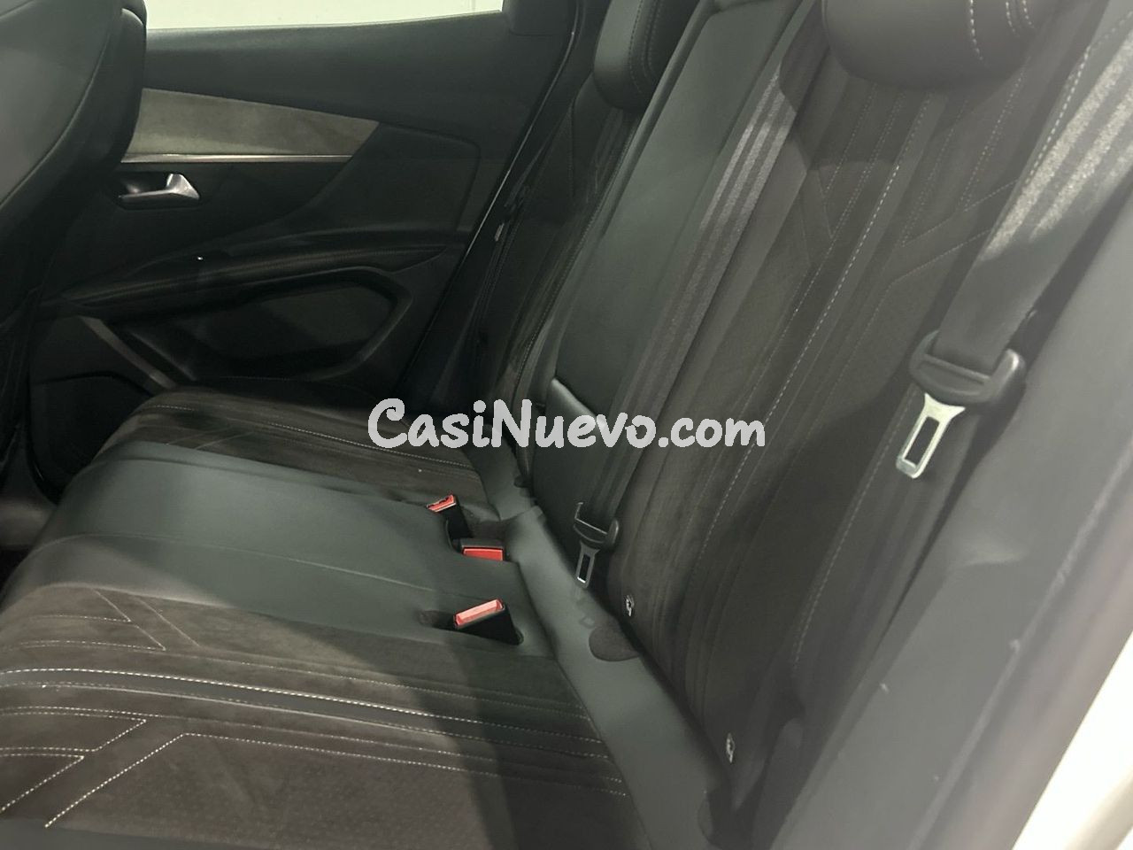 Peugeot 3008 BlueHDi 130 S&S GT 96 kW (130 CV) - foto 12