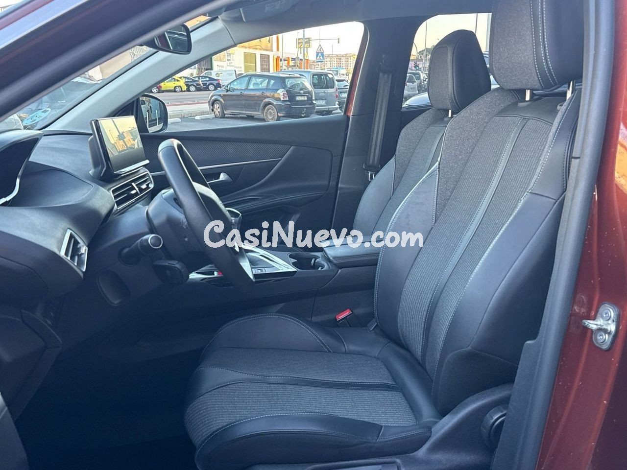 Peugeot 5008 PureTech 130 S&S Allure 96 kW (130 CV) - foto 11