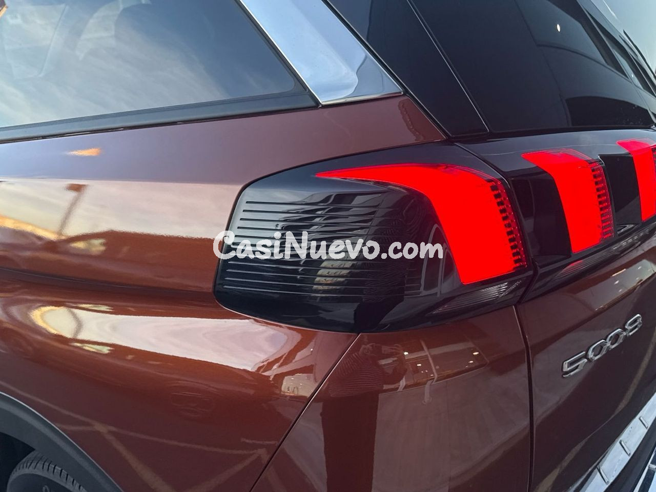 Peugeot 5008 PureTech 130 S&S Allure 96 kW (130 CV) - foto 17