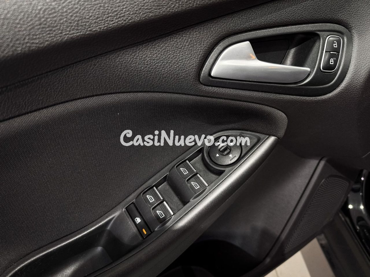 Ford Focus 1.0 Ecoboost Auto-S&S Trend  125 - foto 27