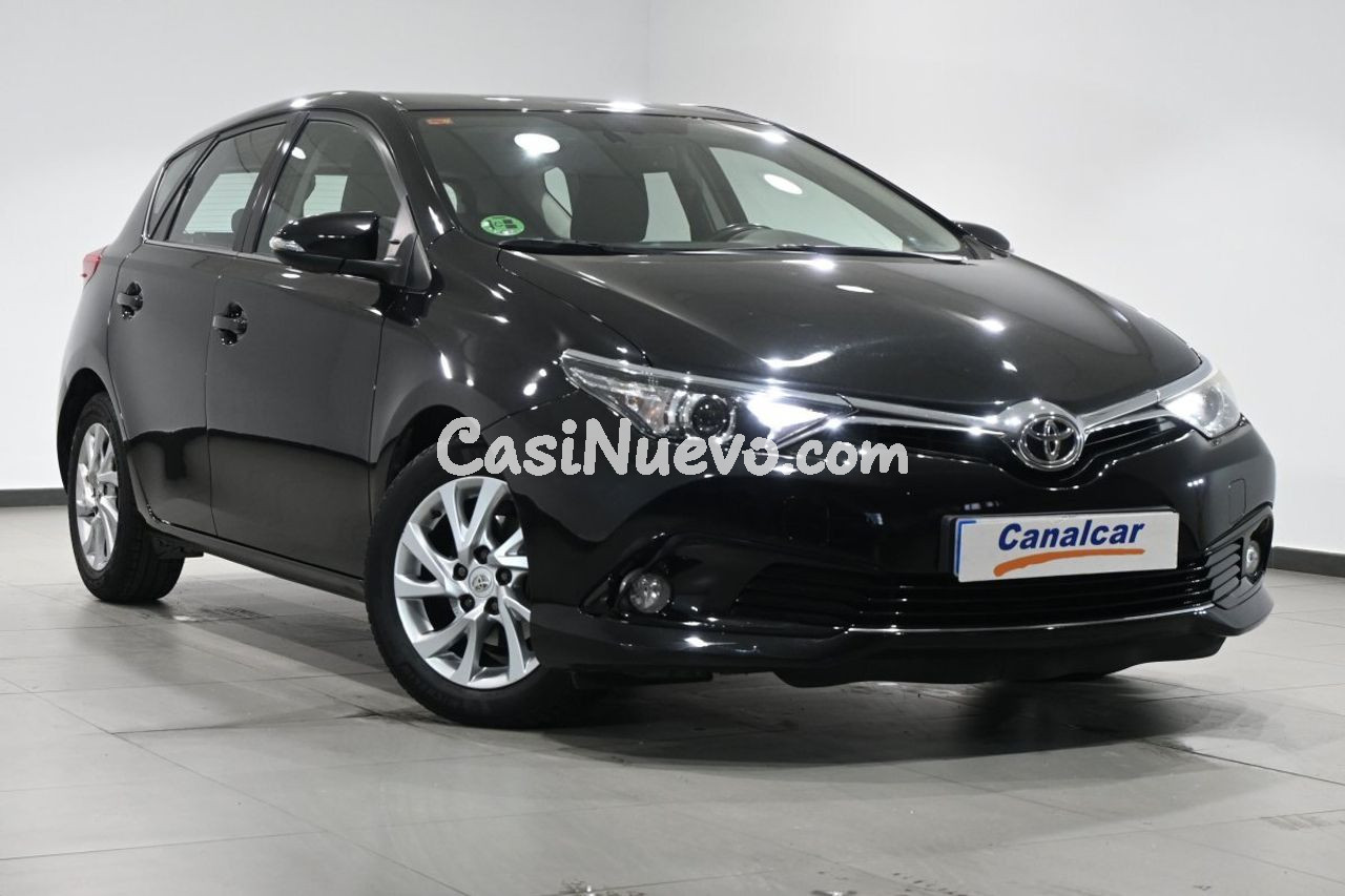 Toyota Auris 90D Active - foto 3