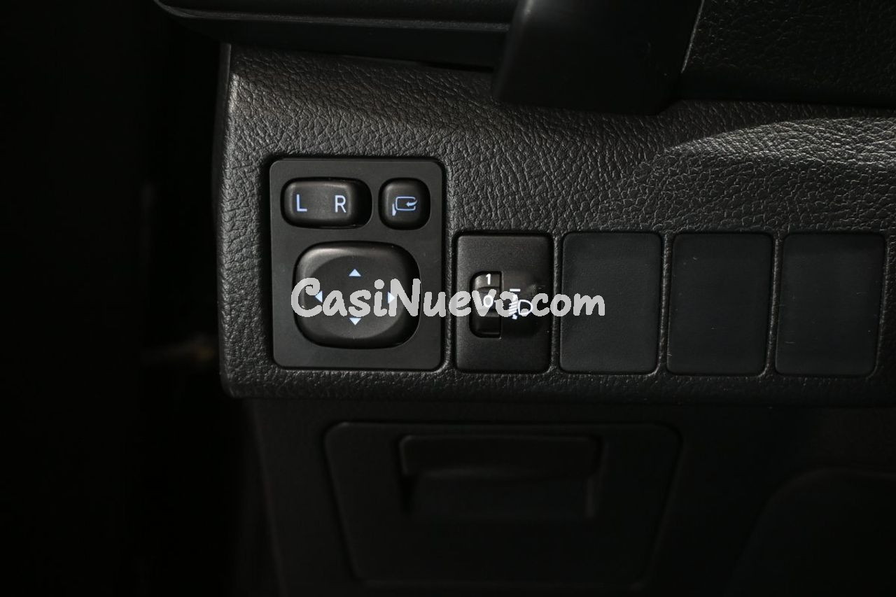 Toyota Auris 90D Active - foto 26