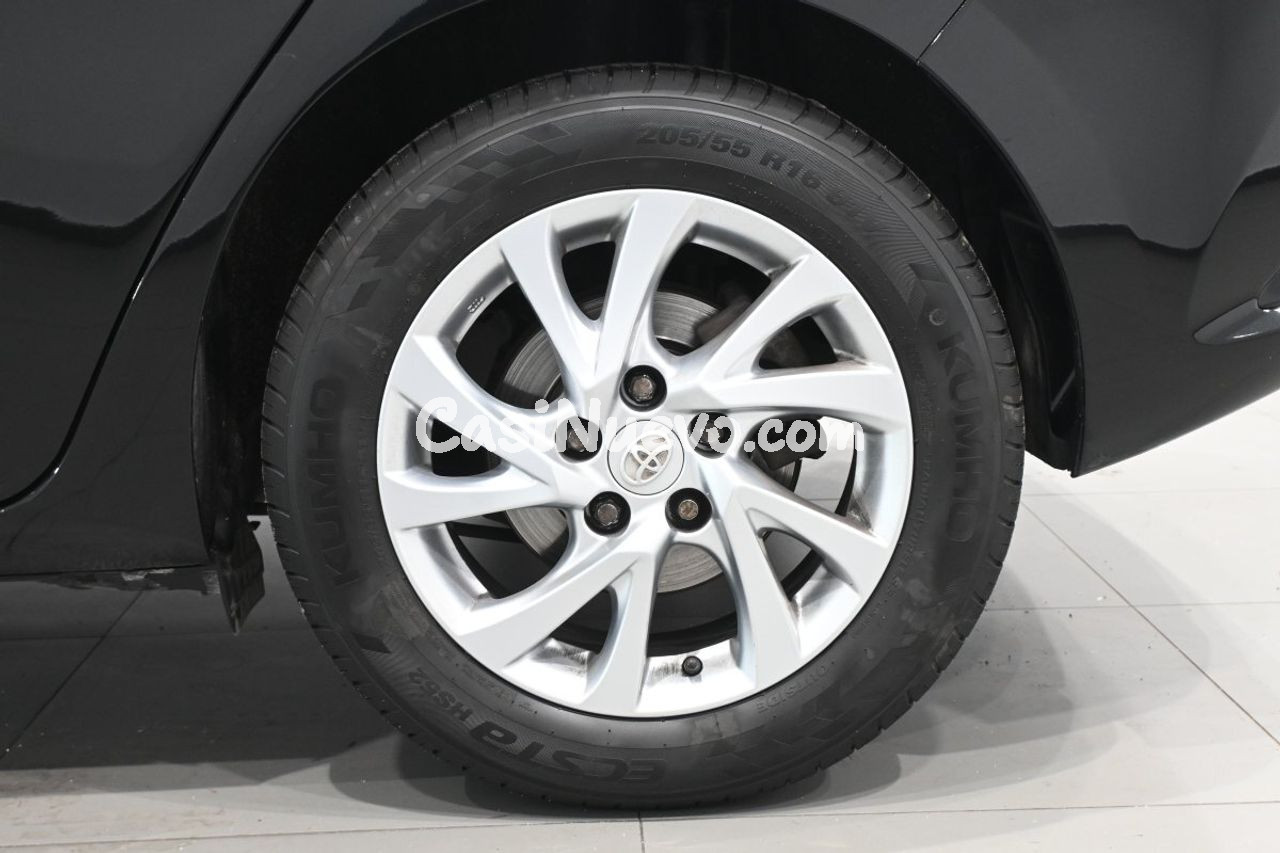 Toyota Auris 90D Active - foto 28