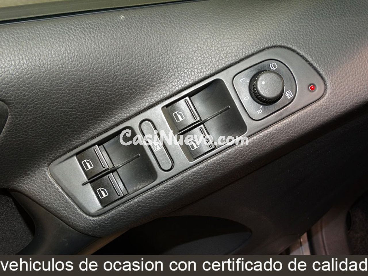 Volkswagen Tiguan 2.0 TDI BMT Advance 4x2 140CV - foto 27