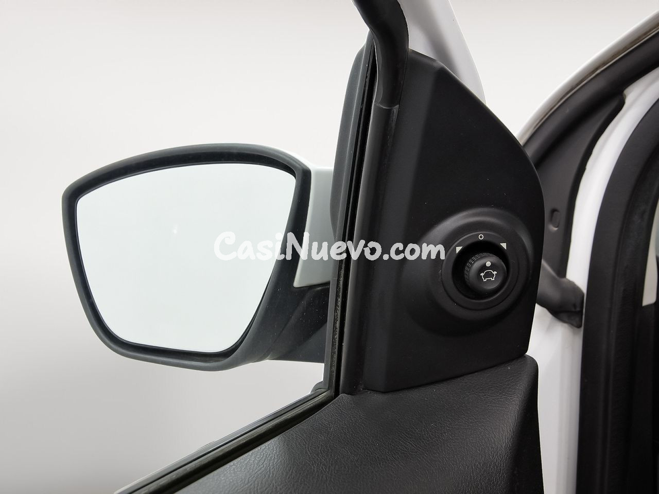 Ford Ka 1.2 Ti-VCT 51kW Essential - foto 25