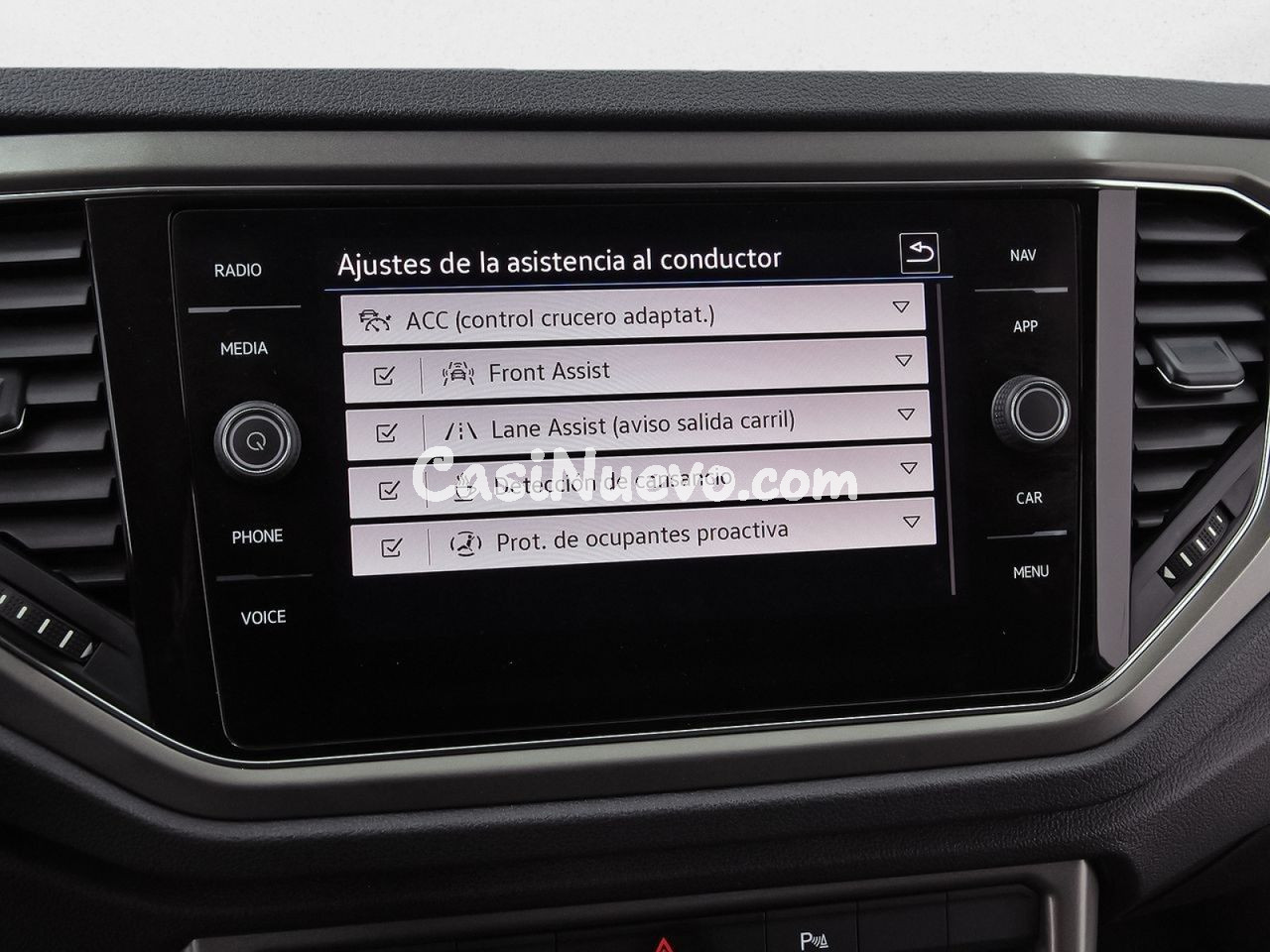 Volkswagen T-Roc Advance Style 2.0 TDI 110kW (150CV) - foto 25