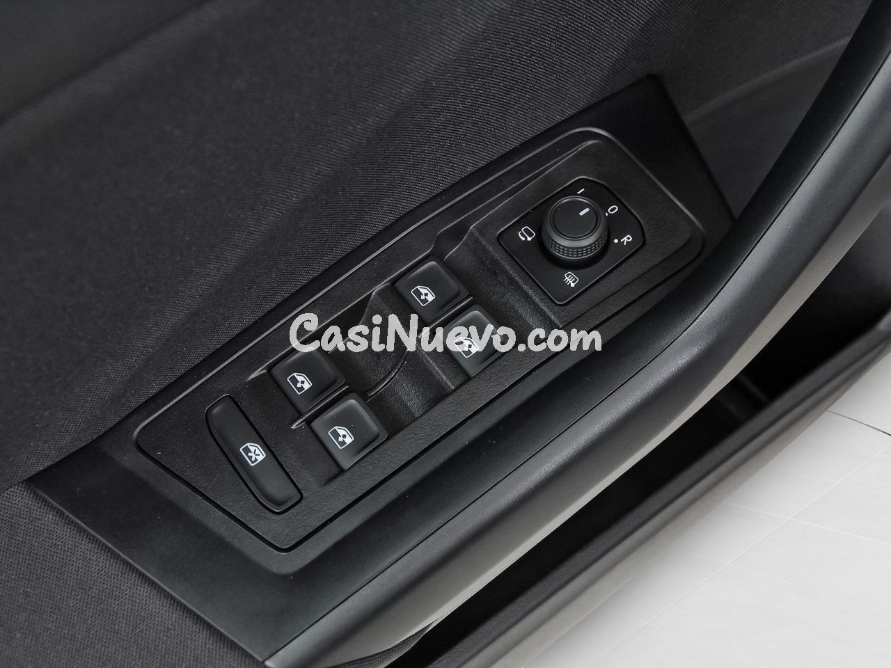 Volkswagen T-Roc "Más" 1.0 TSI 85kW (115CV) - foto 12