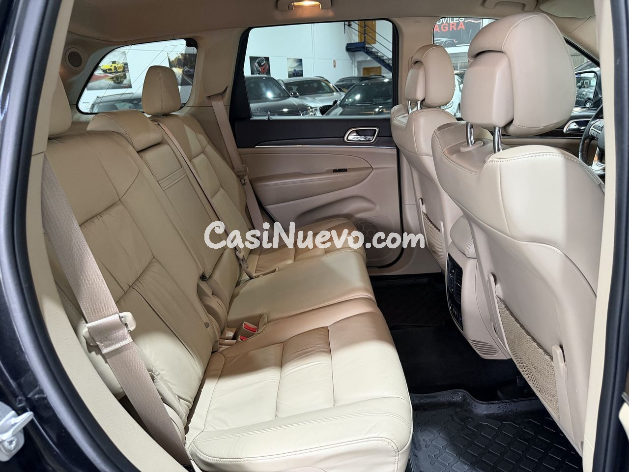 Jeep Grand Cherokee Limited - foto 19