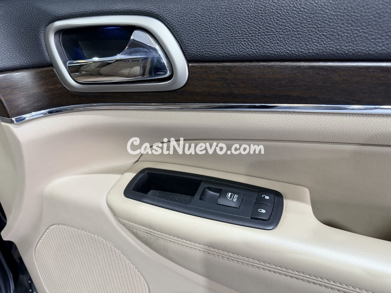 Jeep Grand Cherokee Limited - foto 22