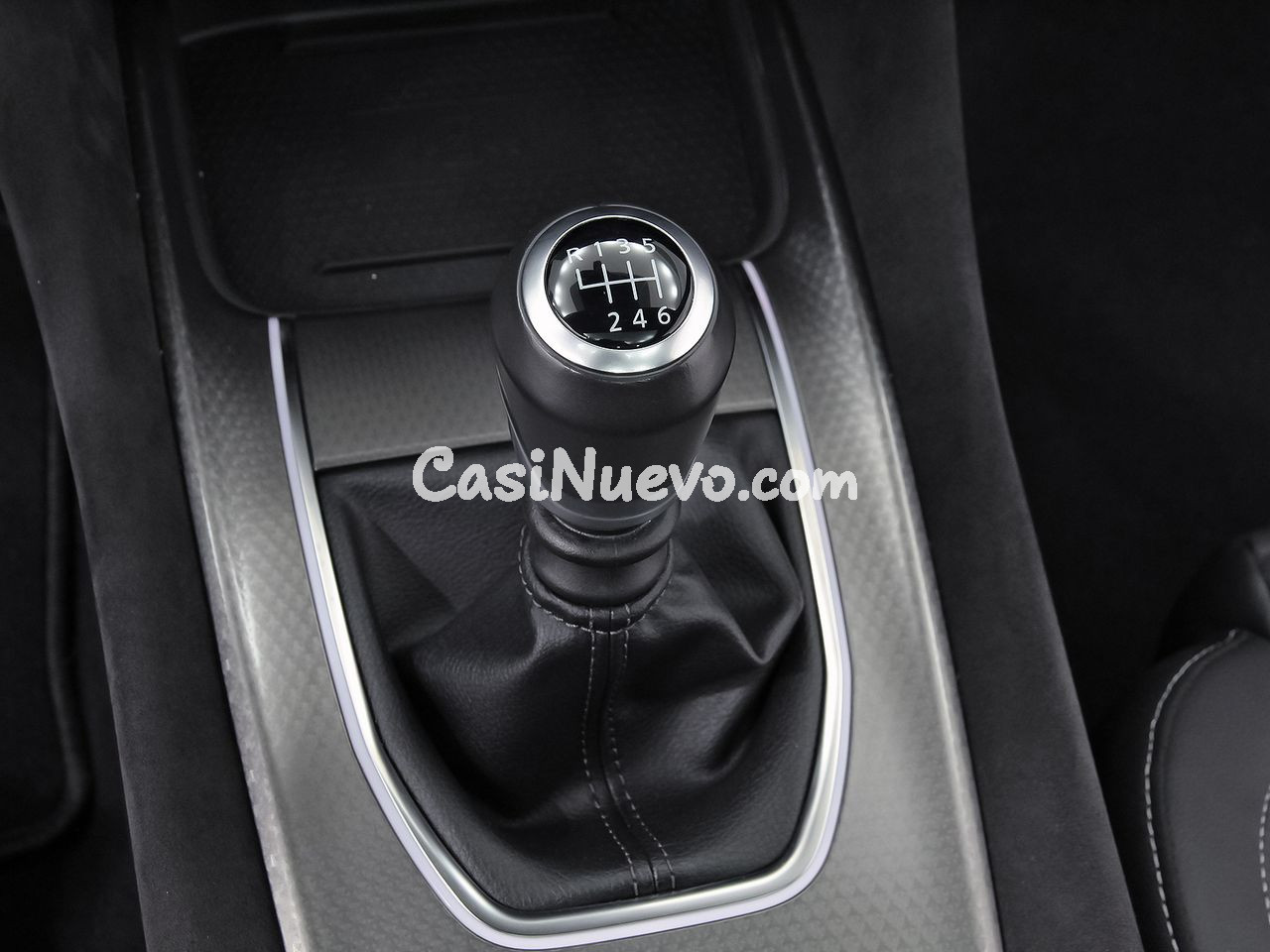 Nissan Qashqai DIG-T 103kW (140CV) mHEV 4x2 N-Design - foto 31