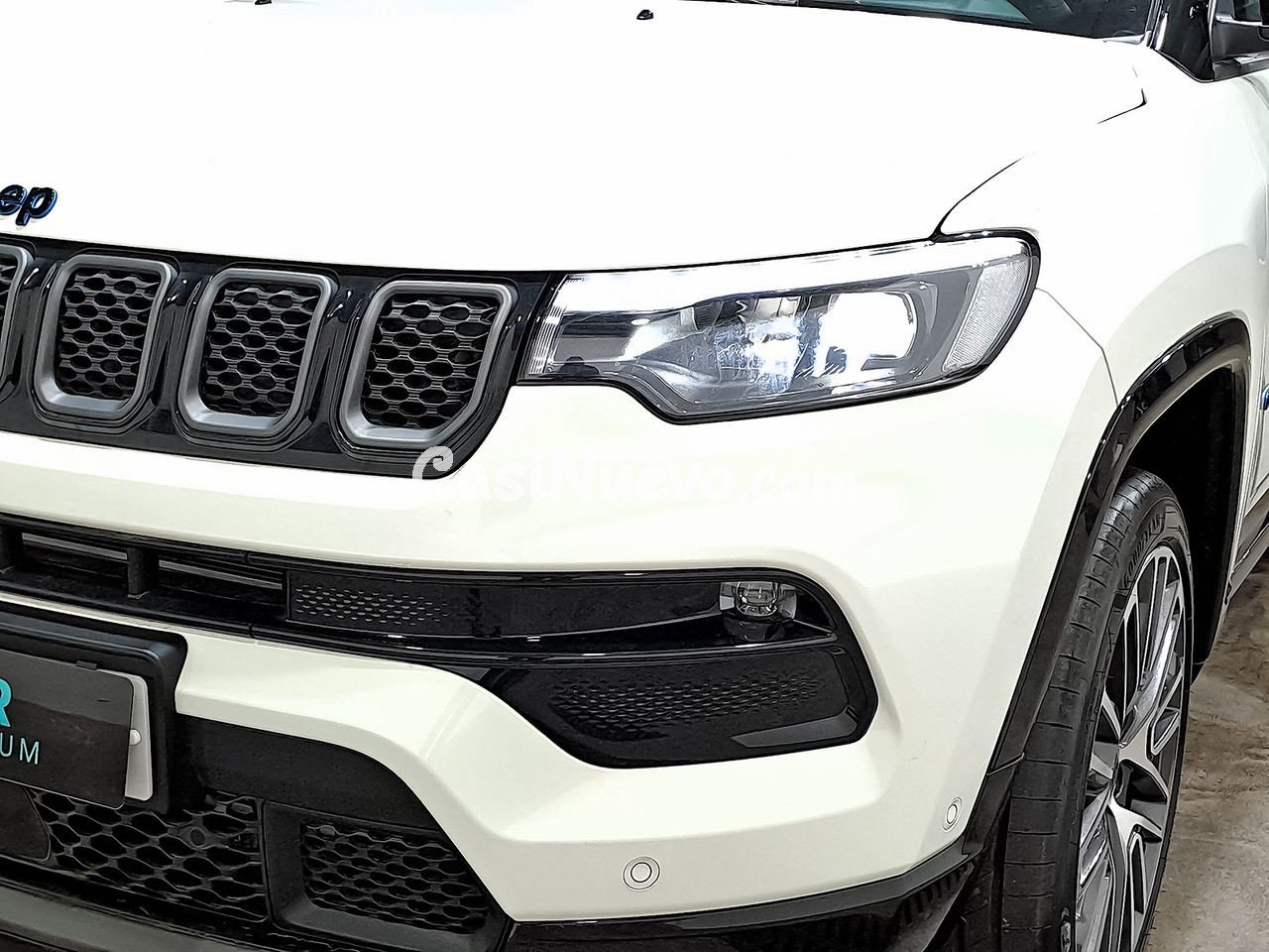 Jeep Compass 4Xe 1.3 PHEV 177kW Summit AT AWD - foto 42