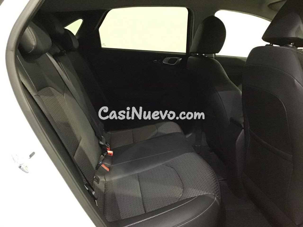 Kia Ceed 1.6 MHEV 100kW (136CV) Tech DCT - foto 11