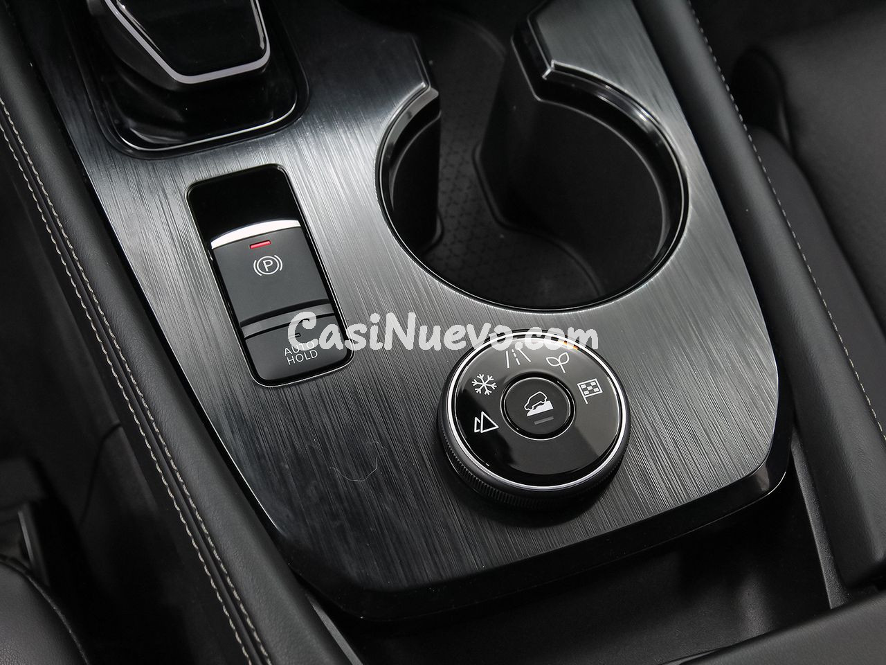 Nissan X-Trail 5pl 1.5 e-4ORCE 158kW 4x4 A/T Tekna - foto 36