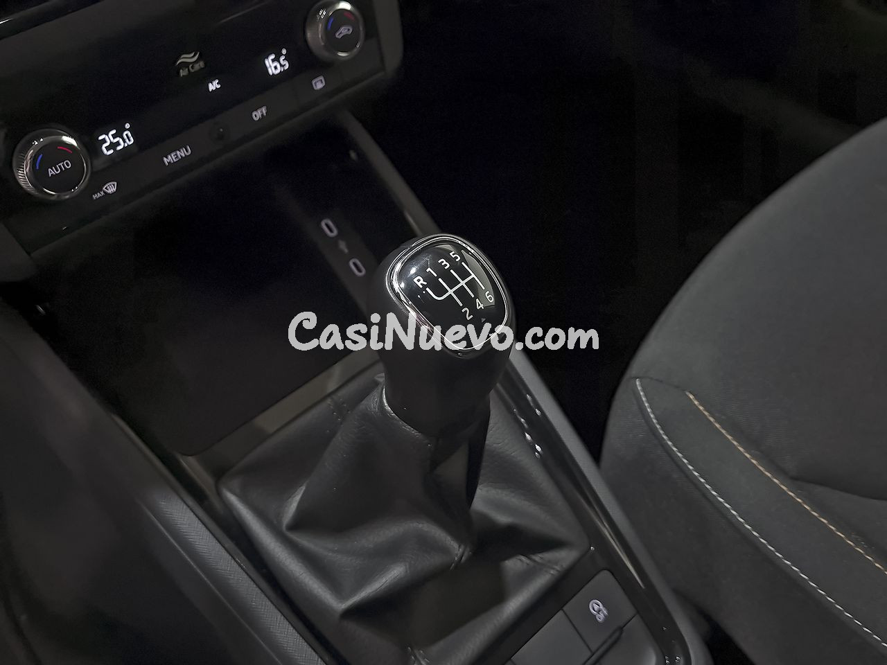 Skoda Kamiq 1.0 TSI 81kW (110CV) Ambition - foto 25