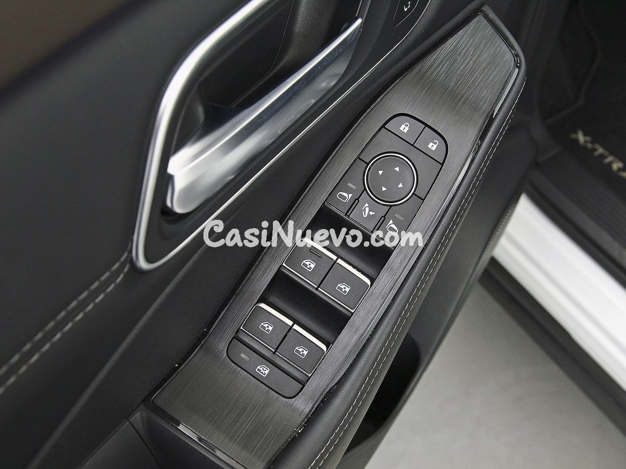 Nissan X-Trail 5pl 1.5 e-4ORCE 158kW 4x4 A/T Tekna - foto 14