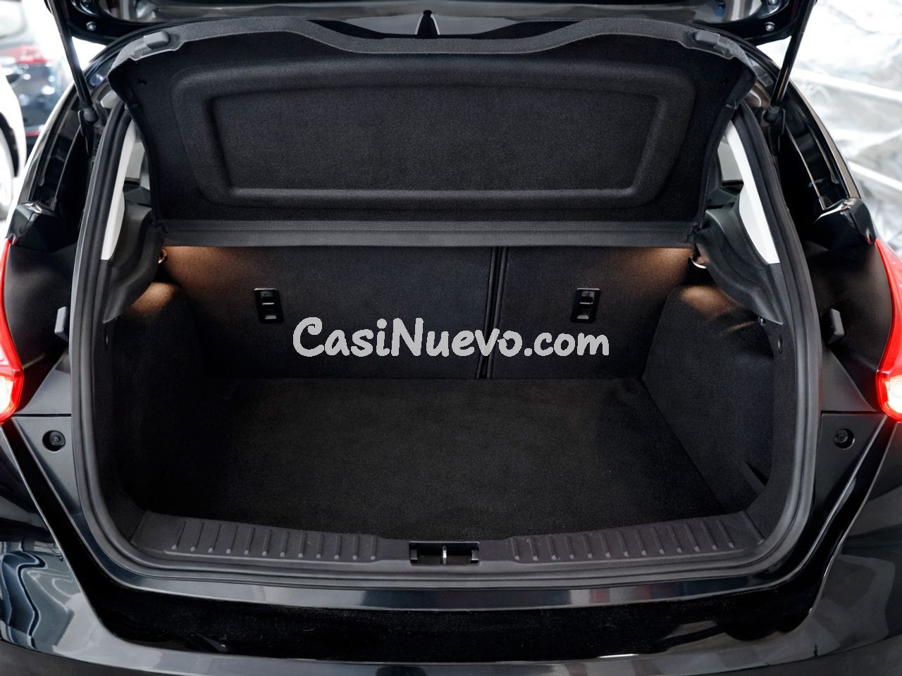 Ford Focus Titanium - foto 12