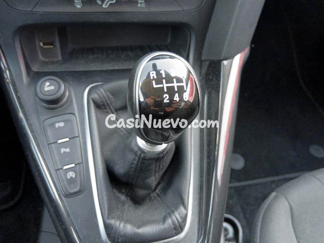 Ford Focus Titanium - foto 13