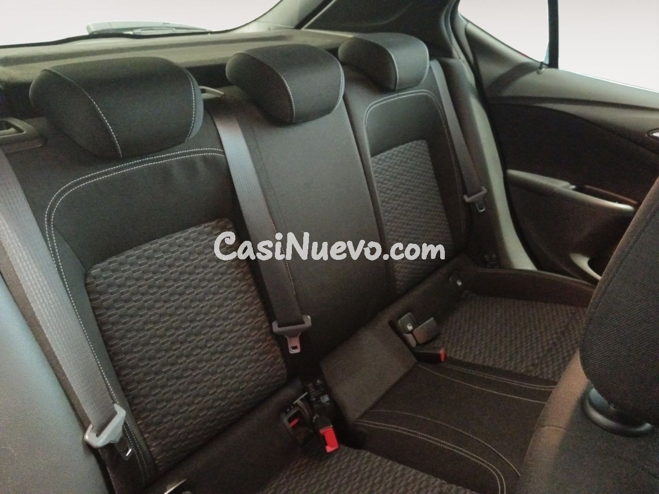 Opel Astra Dynamic - foto 10