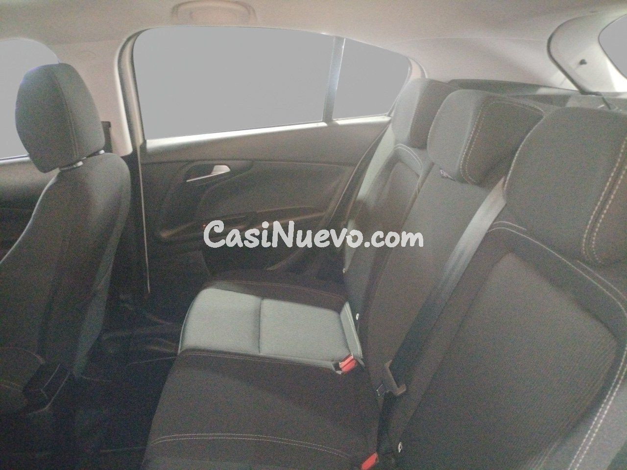 Fiat Tipo 5P 1.4 T-Jet 88kW (120CV) Lounge - foto 10