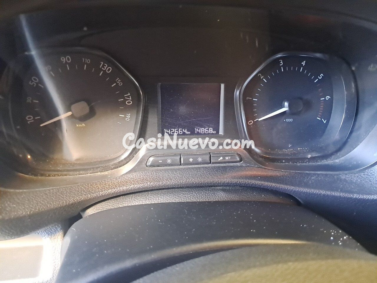 Peugeot Expert 1.5 HDI FURGON 120CV - foto 9