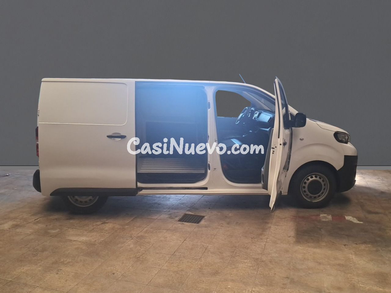 Peugeot Expert 1.5 HDI FURGON 120CV - foto 16