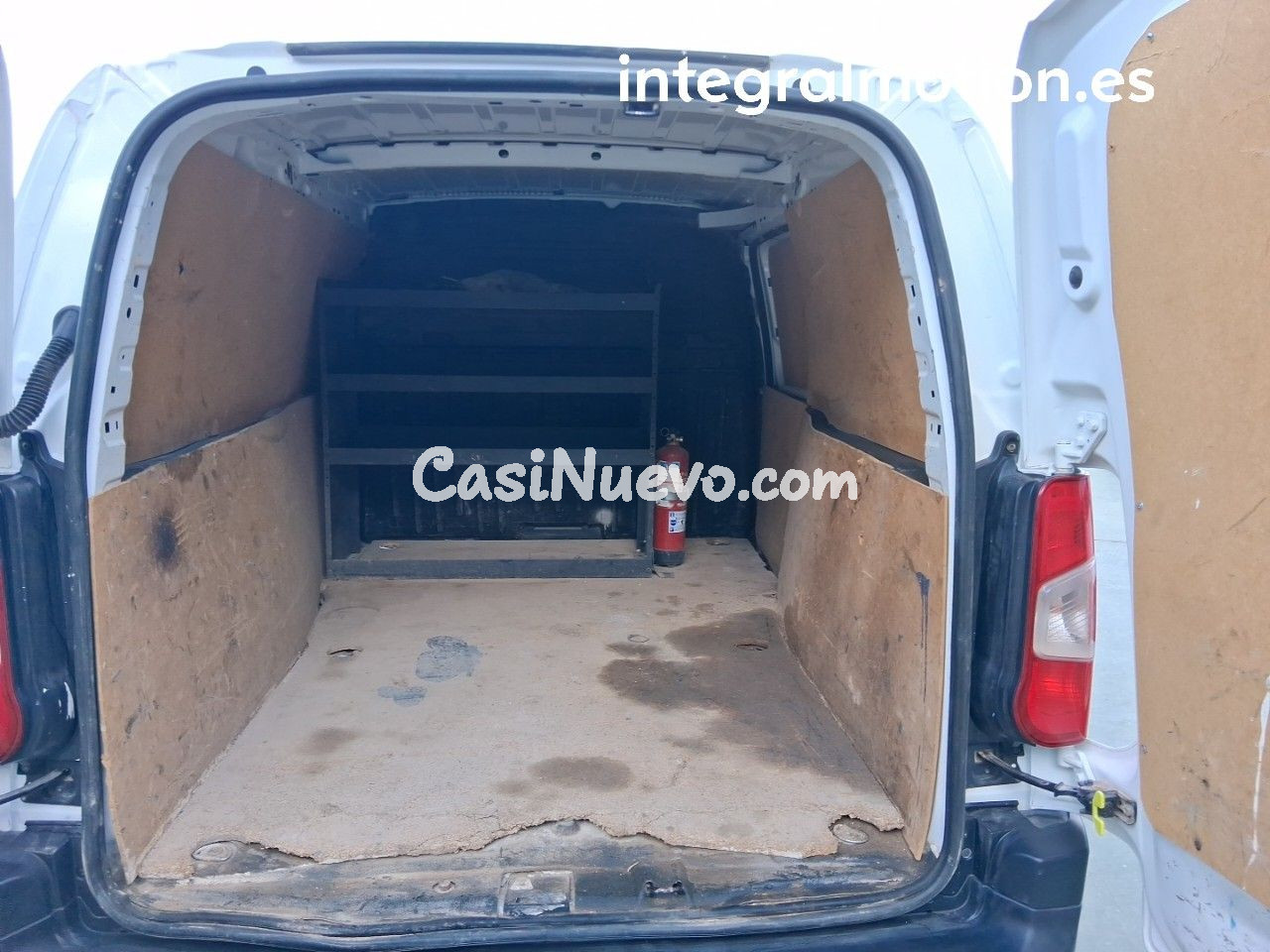 Citroën Berlingo 1.5 HDI FURGON XL 100CV - foto 6