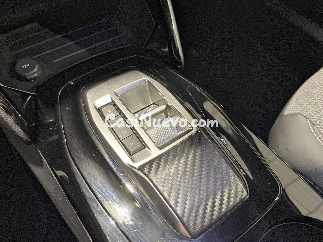 Peugeot 2008 Puretech 130 S&S EAT8 Allure - foto 16