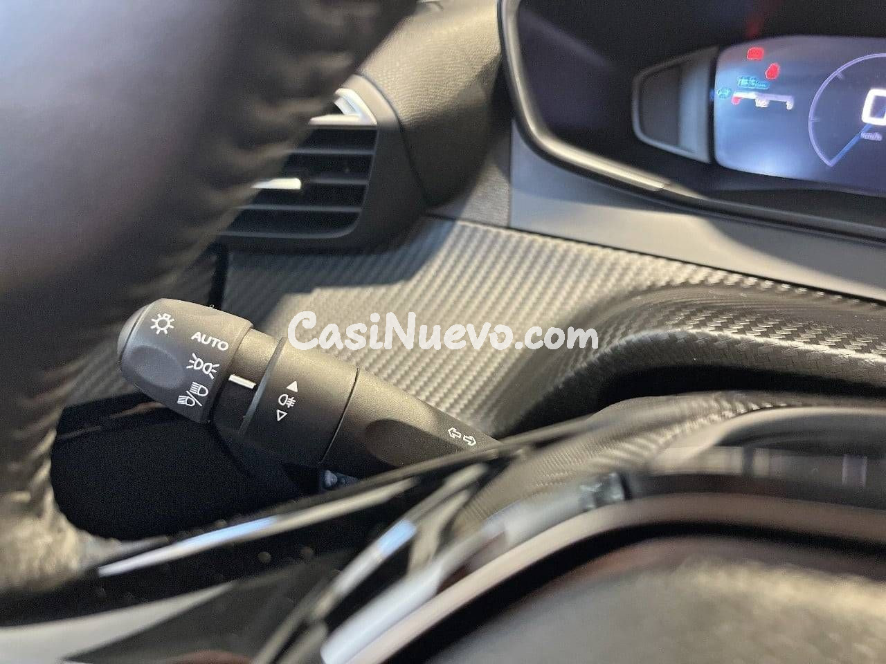 Peugeot 208 Gasolina 100 S&S 6 Vel. MAN Allure - foto 16