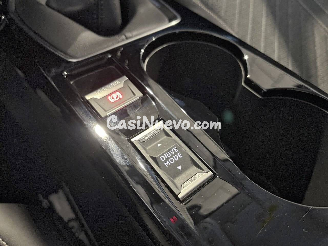 Peugeot 208 Gasolina 100 S&S 6 Vel. MAN Allure - foto 21