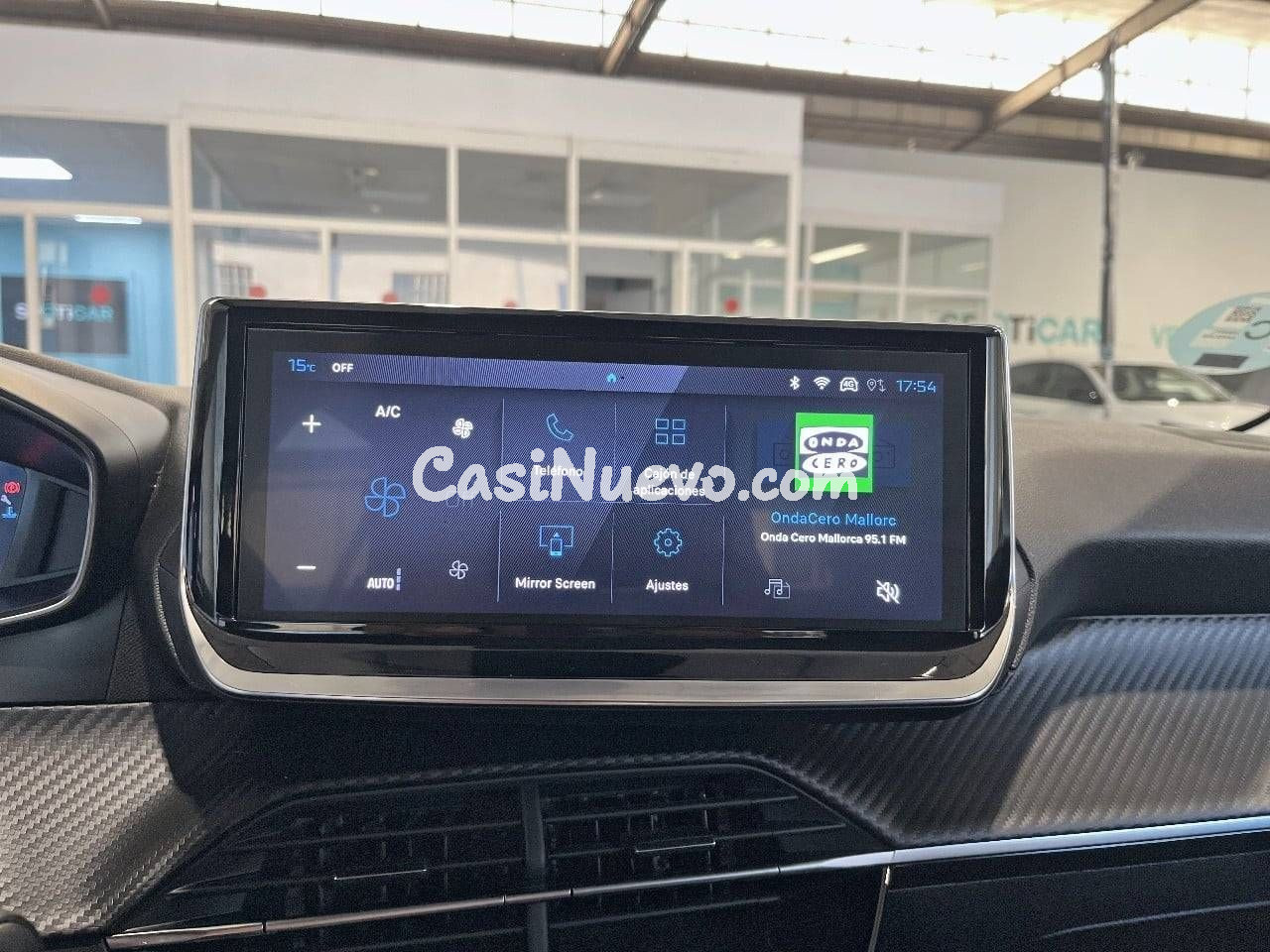 Peugeot 208 Gasolina 100 S&S 6 Vel. MAN Allure - foto 23