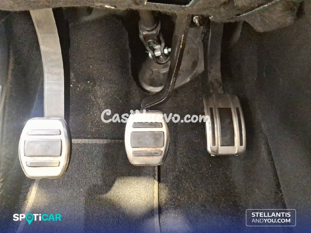 Peugeot 3008 1.2 PURETECH 96KW (130CV)  S&S GT Line - foto 22