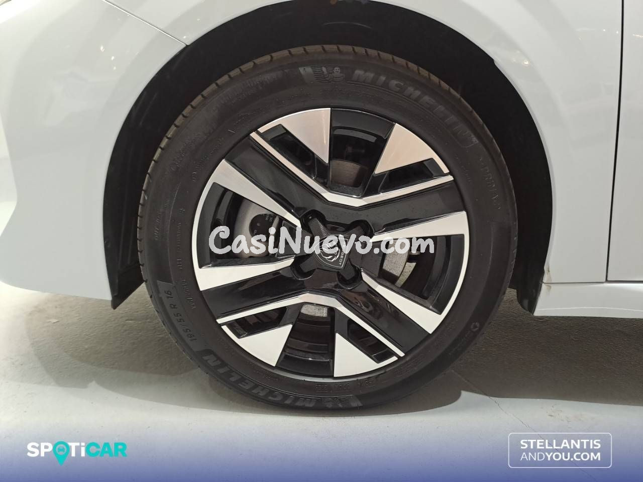 Peugeot 208 Gasolina 100 S&S 6 Vel. MAN Allure - foto 11