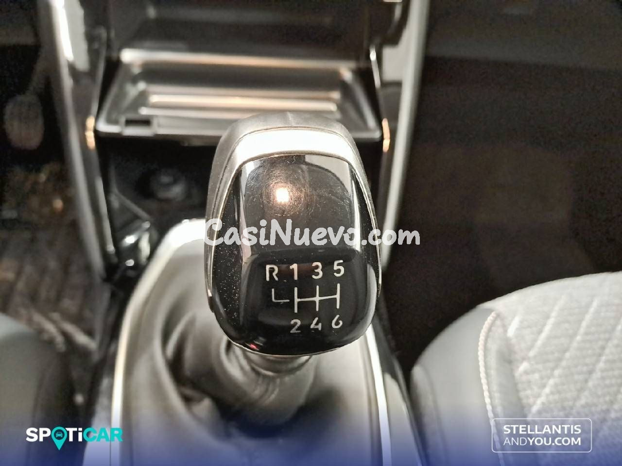 Peugeot 208 Gasolina 100 S&S 6 Vel. MAN Allure - foto 19