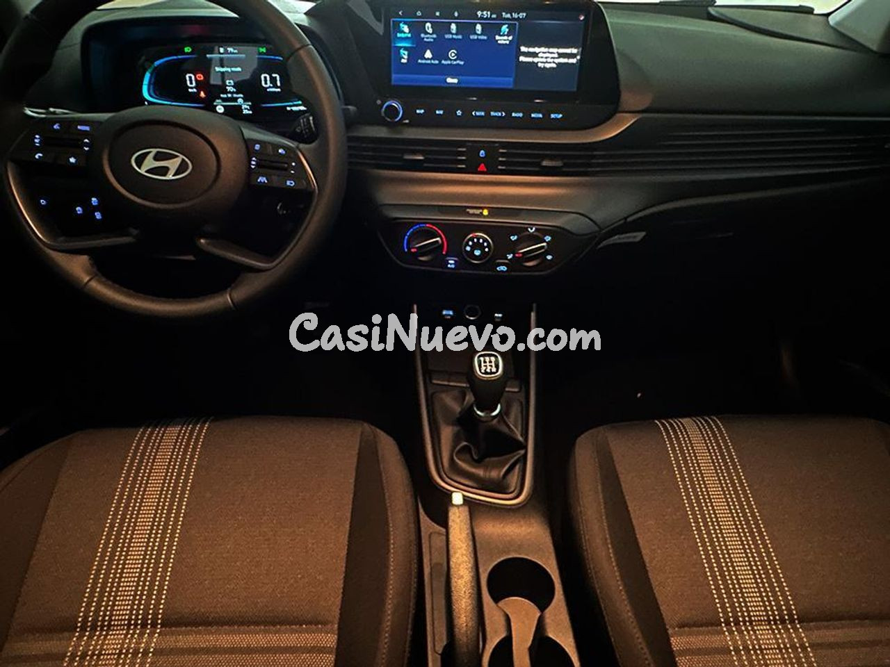 Hyundai i20 1.2 MPI 79CV Essence - foto 8