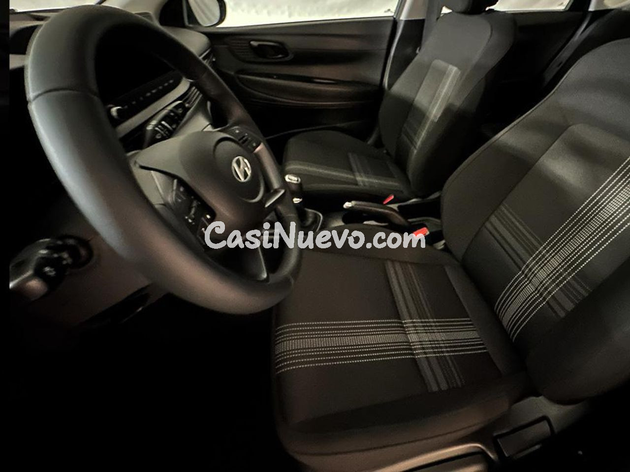 Hyundai i20 1.2 MPI 79CV Essence - foto 15