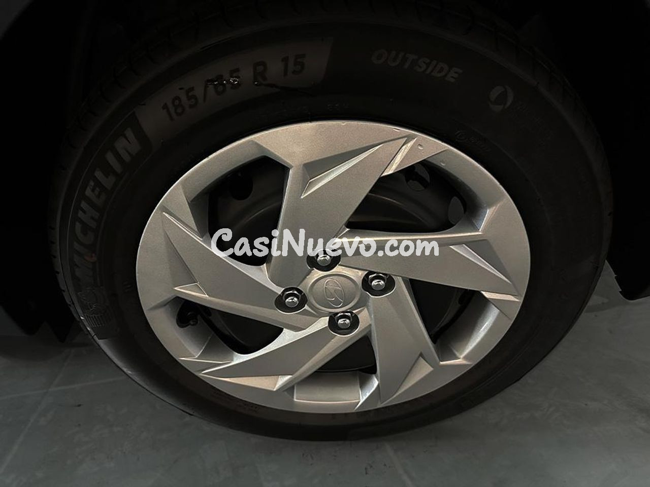 Hyundai i20 1.2 MPI 79CV Essence - foto 18