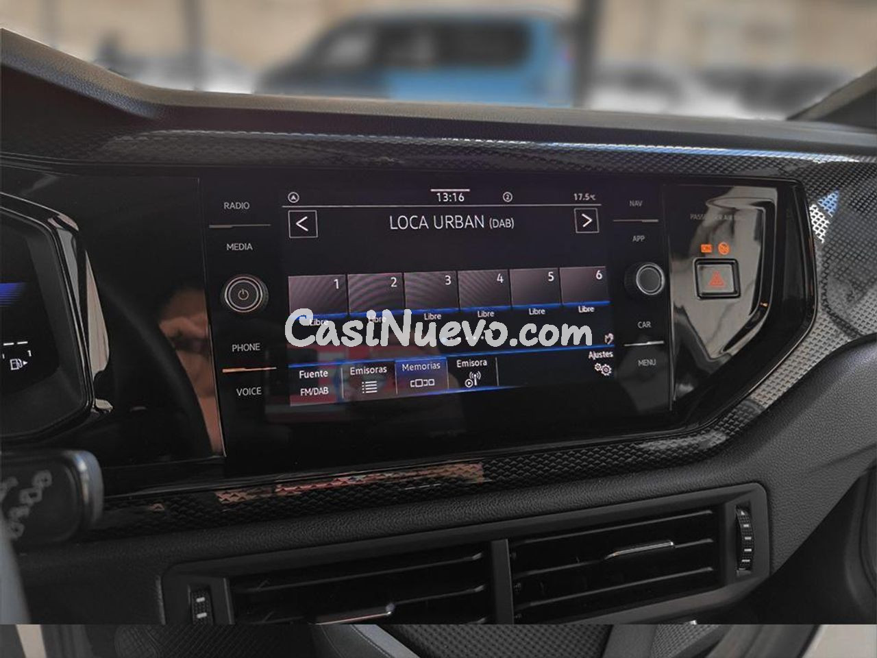 Volkswagen Polo 1.0 TSI 95CV Connect - foto 12