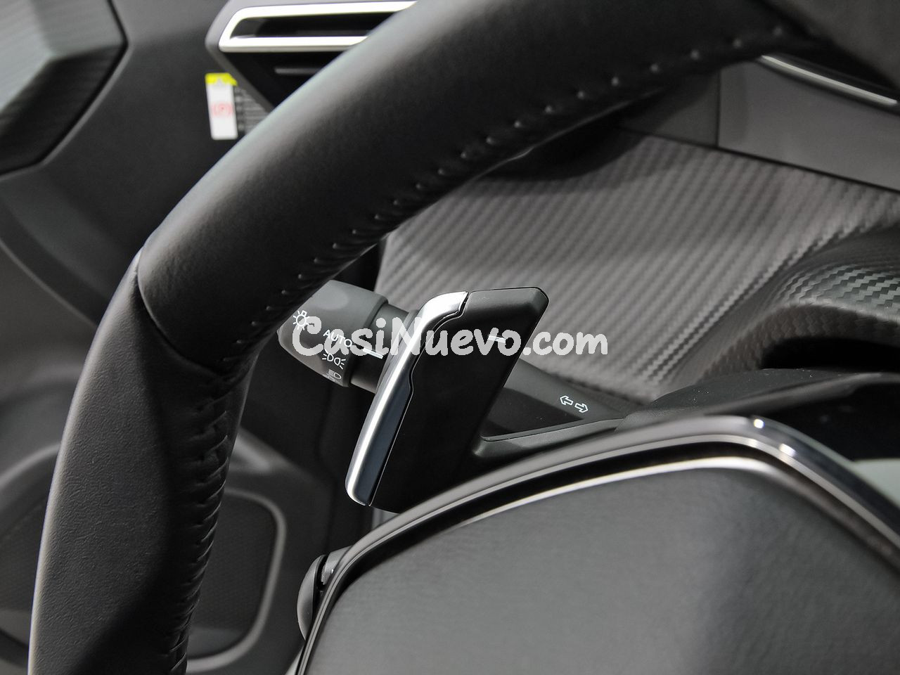 Peugeot 2008 N2008 Allure Hybrid 145 eDCS6 - foto 16