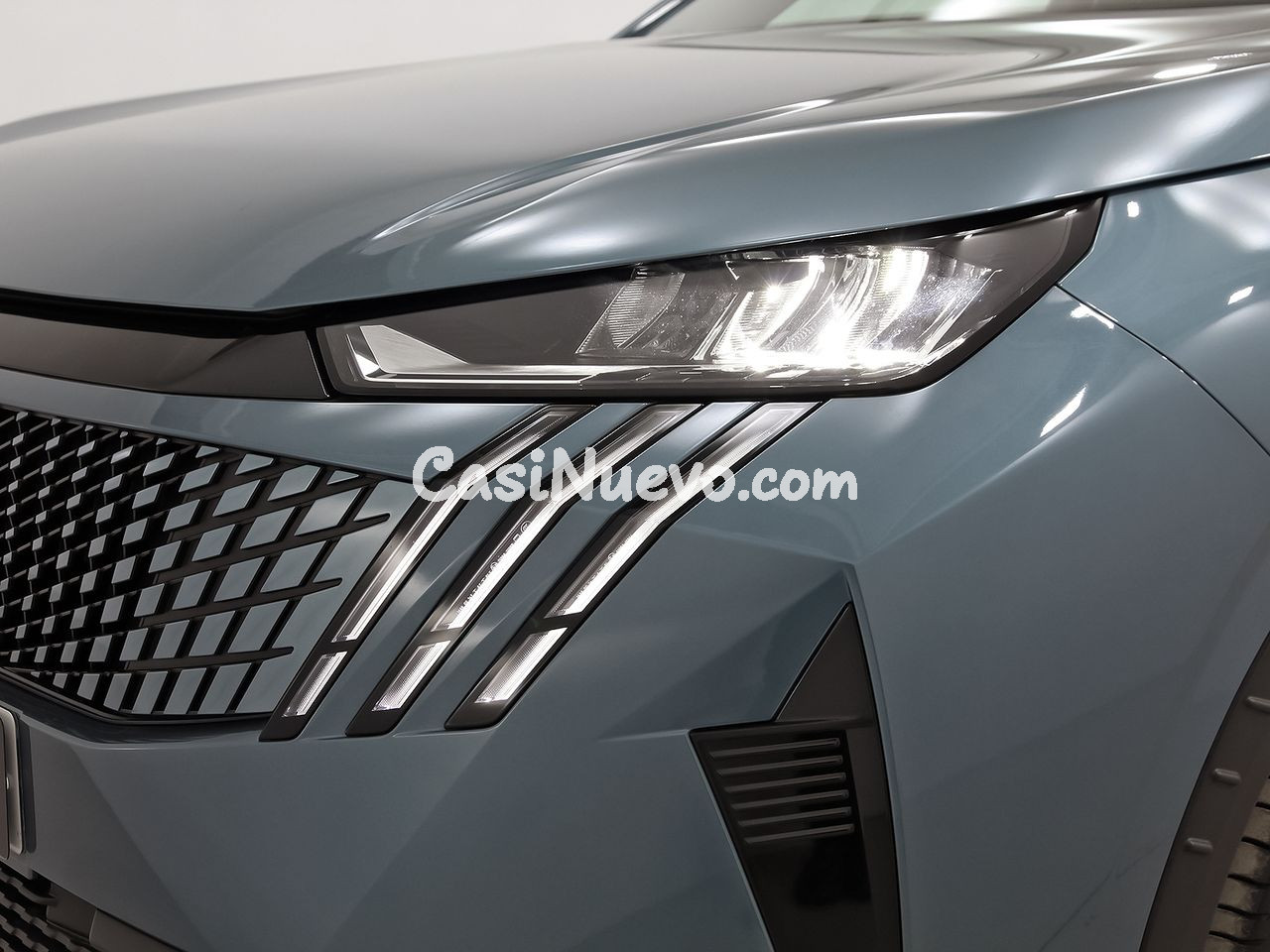 Peugeot 5008 1.2 100KW Allure eDCS6 - foto 37