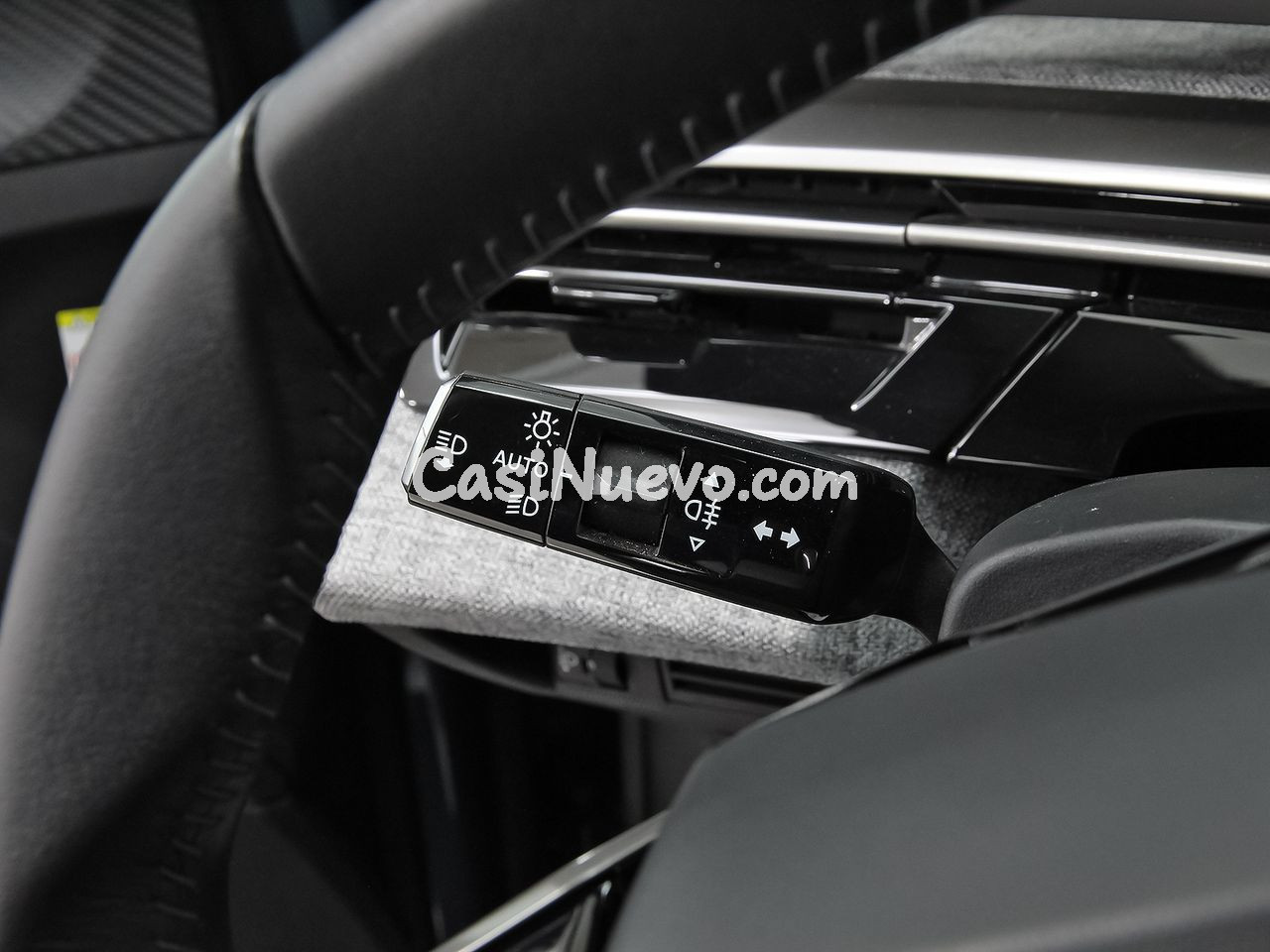 Peugeot 5008 1.2 107KW Allure eDCS6 - foto 16