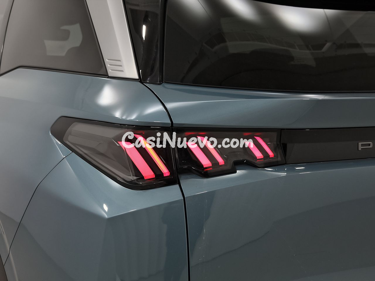 Peugeot 5008 1.2 107KW Allure eDCS6 - foto 37