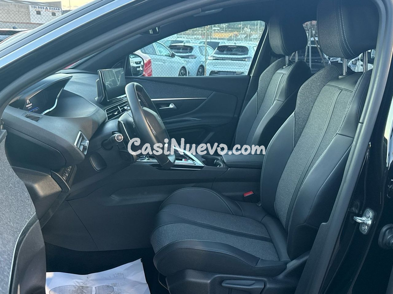 Peugeot 3008 Hybrid 225 Allure Pack e-EAT8 165 kW (225 CV) - foto 11